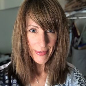 Meet your Posher, Pamela